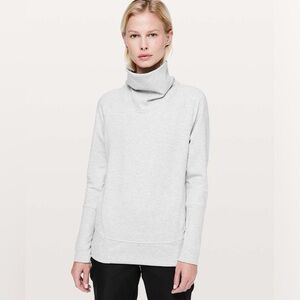 Lululemon High Lines Pullover 4 heathered light grey
